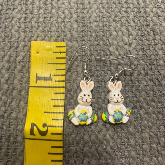 Vintage Cute Bunny Earrings with Easter Egg Design - Picture 2 of 4